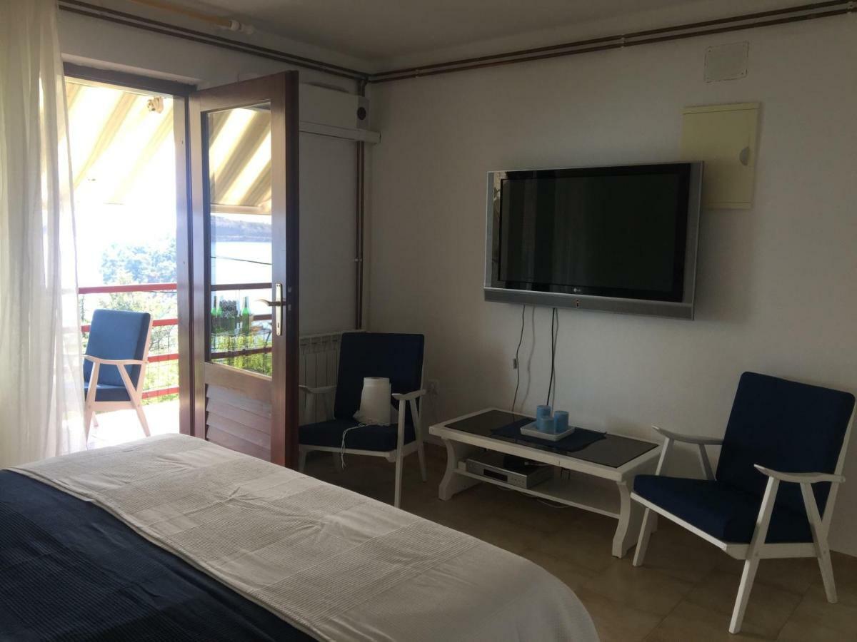 אומיסאליי Apartman Cvenkica מראה חיצוני תמונה